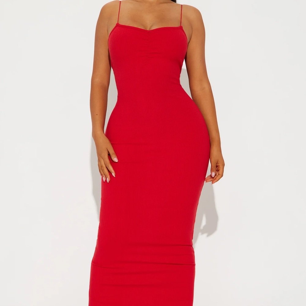 Elegant Red Bodycon Dress